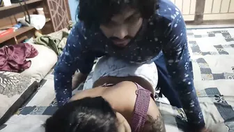 Indian Couple In Saree Rubbing Pussy Kissing Very Deep