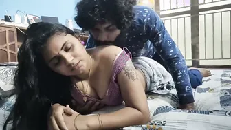 Indian Couple In Saree Rubbing Pussy Kissing Very Deep