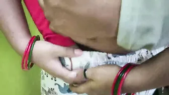 Indian Gf Getting Pussy Fingered Making Her Moan Louder