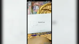 Hot look Desi Girl Showing Her Boobs and Pussy