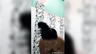 Desi Babe Bathing Naked Teasing Her Boyfriend Through The Door