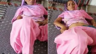 Slutty Bhabhi Stripping Naked Showing Her Ass And Wet Pussy