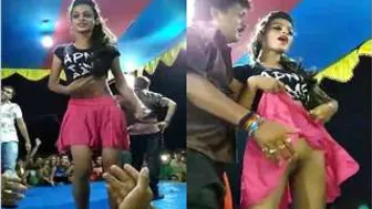 Naughty Dancer Flashing Her Pussy To The Crowd On Stage