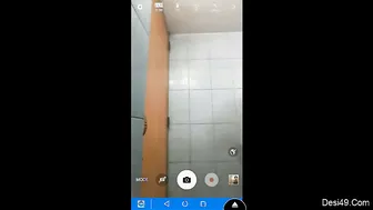 Desi GF Showing Off Her Boobs And Pussy On Video
