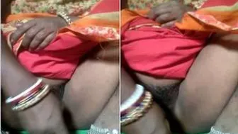 Village Wife Masturbating With Veggie When Hubby Is Out