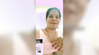 Horny Married Woman Showing Her Tits And Pussy On Video Call