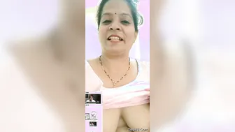 Horny Married Woman Showing Her Tits And Pussy On Video Call