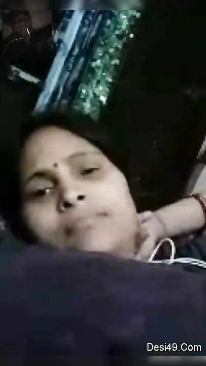 Village Bhabhi Exposing Her Big Tits During Late Night Video Call