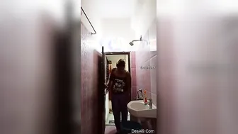 Indian Babe Stripping Naked In The Bath Showing Everything Off