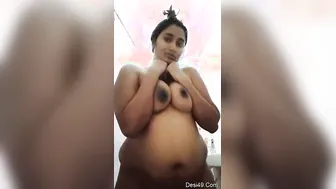 Indian Babe Stripping Naked In The Bath Showing Everything Off