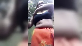 Village Bhabhi Flashing Her Big Desi Tits On Camera Tonight