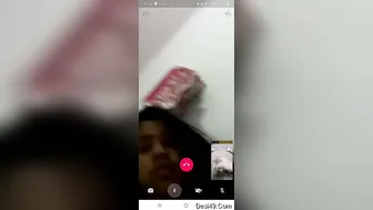 Cute Desi Babe Playing With Her Dripping Wet Pussy Alone