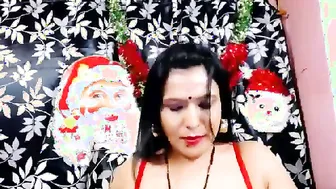 Horny Married Bhabhi Showing Off Her Tits On Private Stream