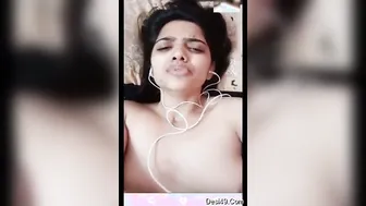 My Desi GF Exposing Her Body During Our Video Call