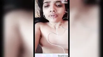 My Desi GF Exposing Her Body During Our Video Call
