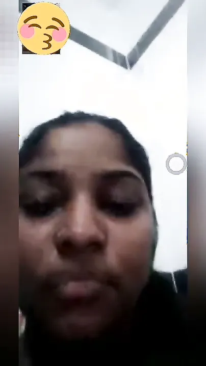 Mallu Babe Exposing Herself And Fingering On Private Video Call
