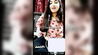 Naughty Desi Babe Flashing Her Perky Tits On Private Video Chat