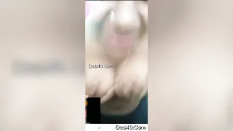 Desi GF Flashing Her Tits For Boyfriend On Video Call