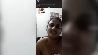 Naughty Bhabhi Showing Her Naked Body During Video Call At Home