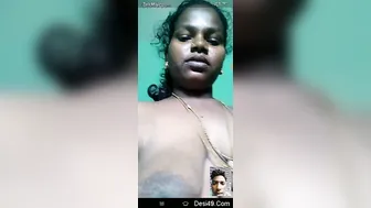 Tamil Bhabhi Revealing Herself To Her Secret Lover At Home Today