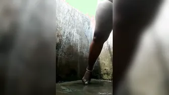 Tamil Wife Filming Her Shower For Her Secret Lover To Enjoy