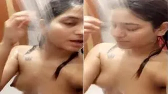 Hot Nri GF Recording Bath Selfie For Her Boyfriend