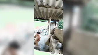 Sexy GF Bathing Outdoors Caught On Hidden Camera View