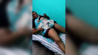 Tamil Married Woman Showing Naked Boobs And Pussy For Camera