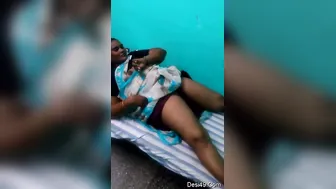 Tamil Married Woman Showing Naked Boobs And Pussy For Camera