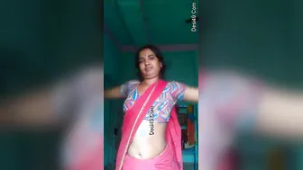 Bengali Wife Dropping Her Saree Exposing Everything Slowly