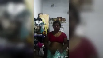 Tamil Wife Removing Her Saree Showing Off Body To Her Lover