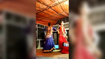 Sexy Ladyboy Grinding And Dancing Dirty For The Webcam Show