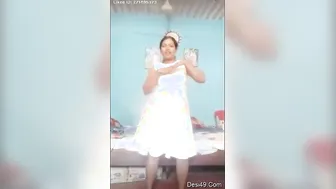 Tamil GF Spreading Pussy Wide Open Begging To Be Liked