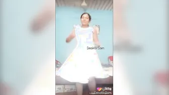 Tamil GF Spreading Pussy Wide Open Begging To Be Liked