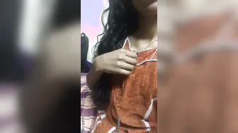 Tamil Babe Showing Off Her Perky Boobs Getting Naughty At Home