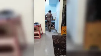 South Indian Bhabhi Posing Nude While Hubby Films Her Body