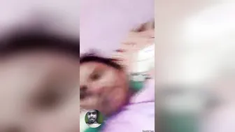 Desi GF Flashing Her Perky Boobs On Video Call