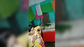 Bhabhi Teasing With Her Bare Breasts During Private Video Call