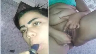 Horny Wife Pushing Lipstick Deep Inside Her Ass And Wet Pussy