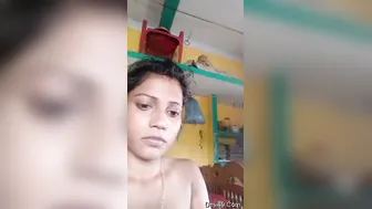Village GF Exposing Her Brown Tits And Pussy For Me