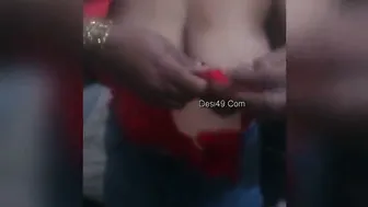 Married Bhabhi Trying On New Bra Gets Turned On And Strips