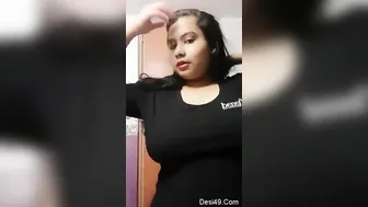 Desi GF Showing Off Her Huge Natural Tits For My Camera