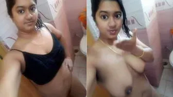 GF Showering Completely Nude Soaping Her Sexy Curves