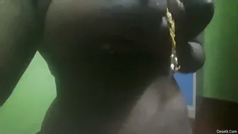 Telugu Wife Flaunting Her Heavy Breasts Begging To Be Touched