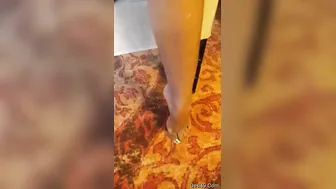 Horny Desi Babe Fucking Herself With Dildo Until She Cums Hard