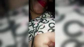 Horny Bhabhi Playing With Her Massive Boobs Feeling Herself