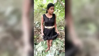 Village GF Undressing Revealing Her Boobs And Pussy