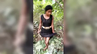 Village GF Undressing Revealing Her Boobs And Pussy