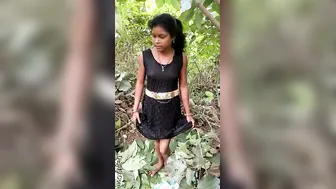 Village GF Undressing Revealing Her Boobs And Pussy