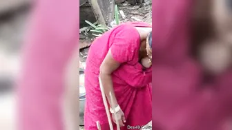 Aunty Accidentally Exposing Her Cleavage While Doing Laundry
